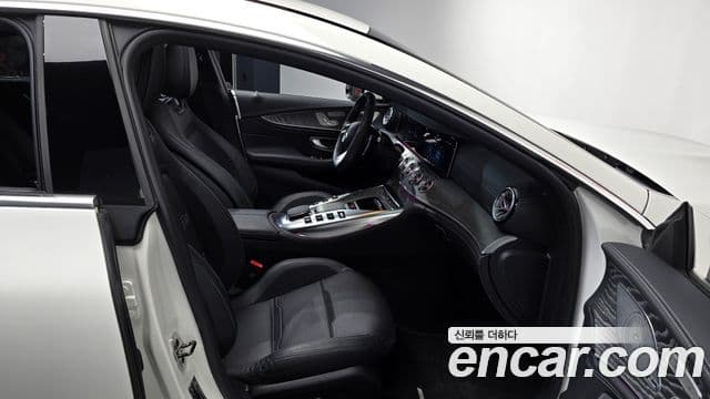 Mercedes-Benz AMG GT 2024 — Photo 2/34