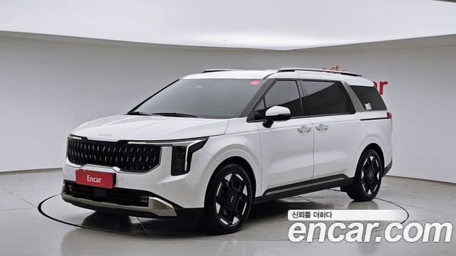 Kia Carnival 2024 — Фото 1/20