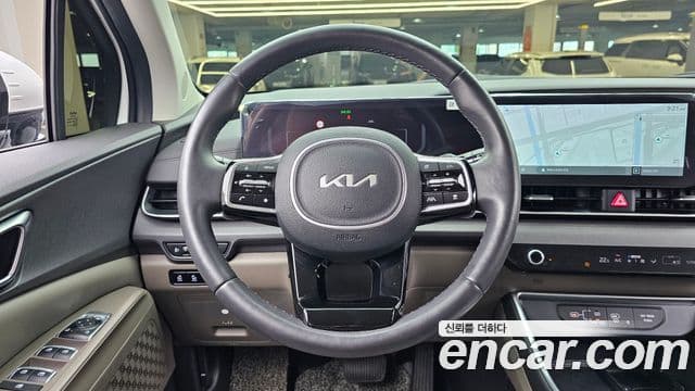 Kia Carnival 2024 — Фото 13/20