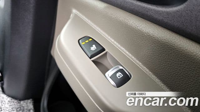 Kia Carnival 2024 — Фото 19/20
