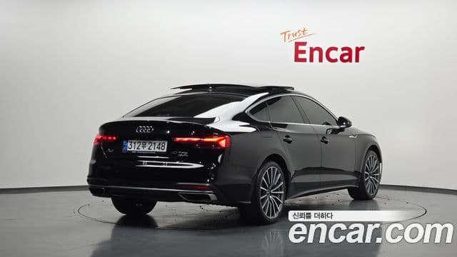 Audi A5 2022 — Фото 2/20