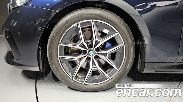 BMW 5 Series 2024 — Фото 4/20