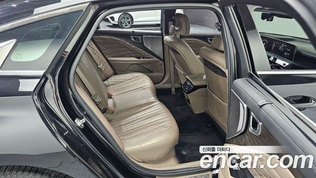 Kia K8 2021 — Şəkil 11/20