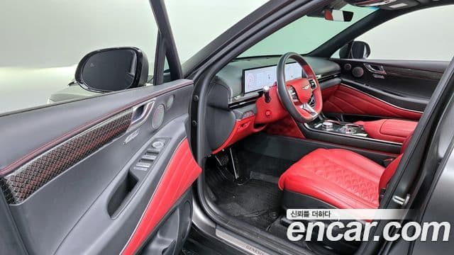 Genesis GV80 Coupe 2024 — Фото 10/20