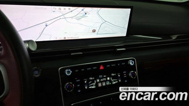 Genesis GV80 Coupe 2024 — Фото 14/20