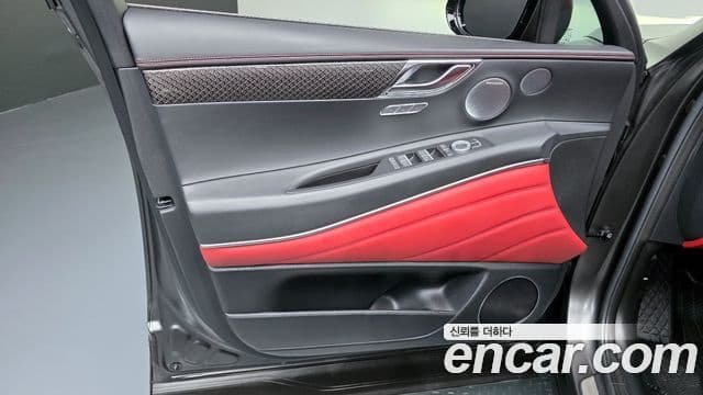 Genesis GV80 Coupe 2024 — Şəkil 16/37