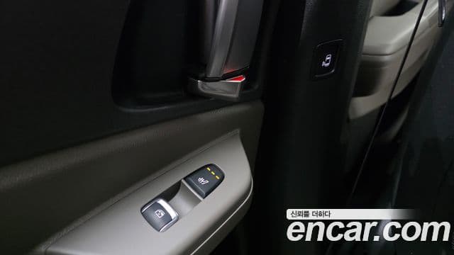 Kia Carnival 2024 — Şəkil 19/20
