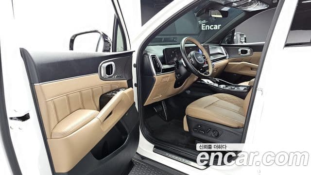 Kia Sorento 2024 — Şəkil 8/20