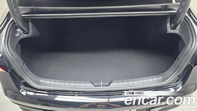 Kia K5 2024 — Şəkil 16/20