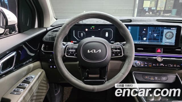 Kia Carnival 2024 — Şəkil 12/20