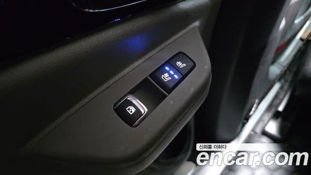 Kia Carnival 2024 — Şəkil 19/20