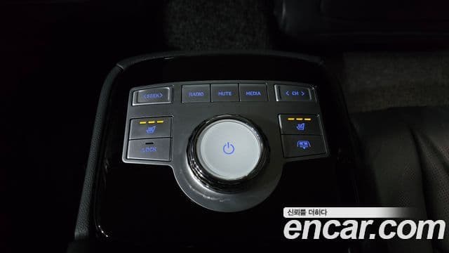 Genesis Electrified G80 2023 — Şəkil 18/20
