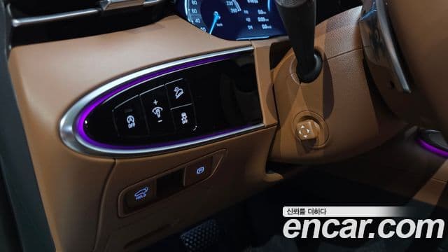 Genesis GV70 2022 — Şəkil 12/20