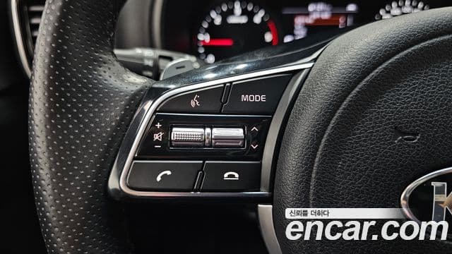 Kia Sportage The Bold 2020 — Şəkil 19/20