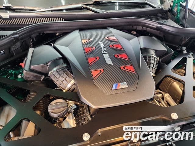 BMW X5M 2025 — Photo 3/14