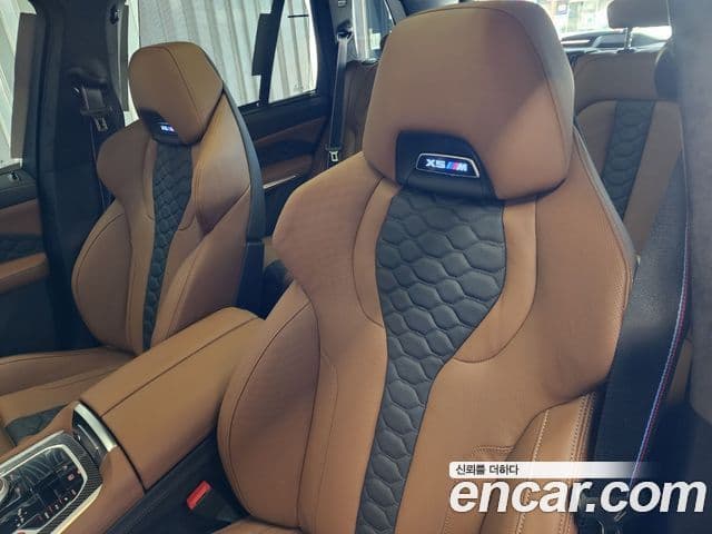BMW X5M 2025 — Photo 2/14