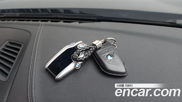 BMW 5 Series 2022 — ფოტო 14/20