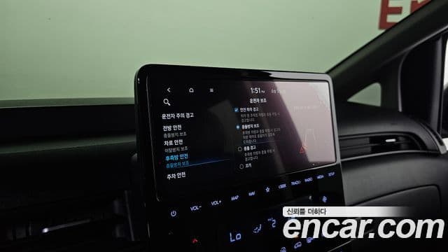 Hyundai Staria 2022 — ფოტო 18/20