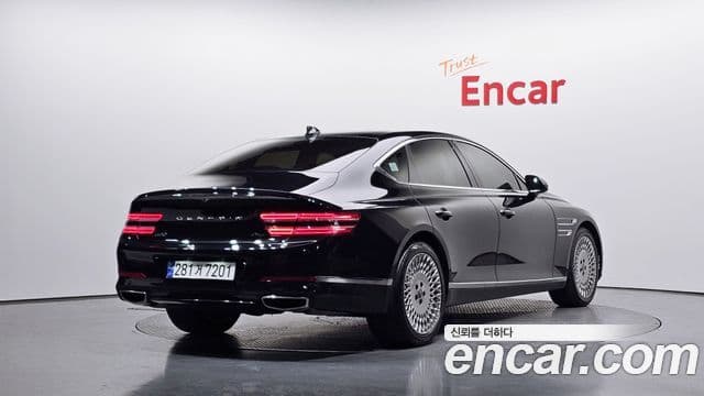 Genesis Electrified G80 2023 — ფოტო 2/20