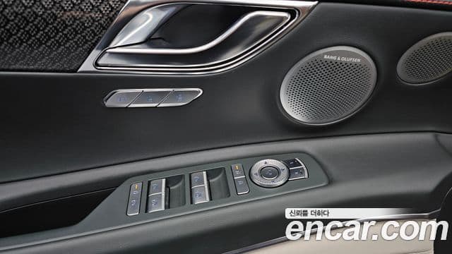 Genesis GV80 Coupe 2024 — Фото 18/20