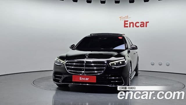 Mercedes-Benz S-Class 2023 — Фото 2/20