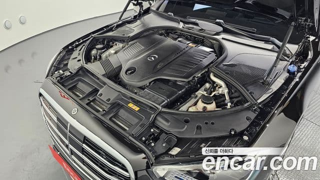 Mercedes-Benz S-Class 2023 — Фото 5/20