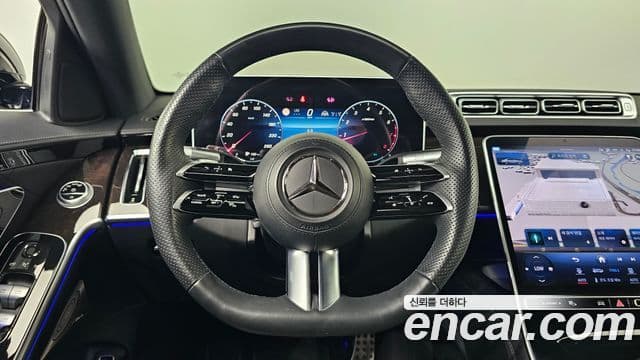 Mercedes-Benz S-Class 2023 — Фото 13/20
