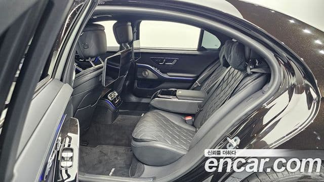 Mercedes-Benz S-Class 2023 — Фото 19/20