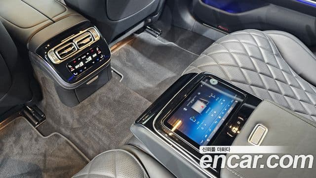 Mercedes-Benz S-Class 2023 — Şəkil 18/30