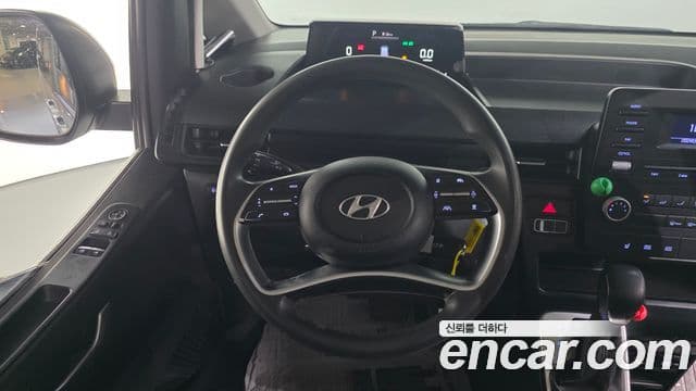 Hyundai Staria 2022 — Şəkil 12/20