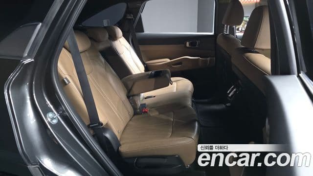 Kia Sorento 2023 — Фото 12/20