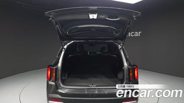 Kia Sorento 2023 — Фото 20/20