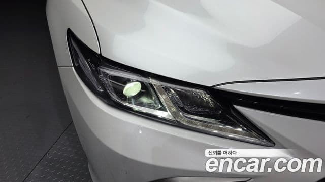 Toyota Camry 2024 — Şəkil 1/30