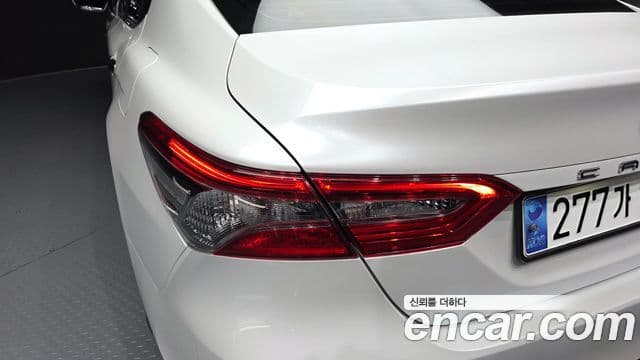 Toyota Camry 2024 — Şəkil 7/30