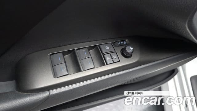 Toyota Camry 2024 — Şəkil 28/30