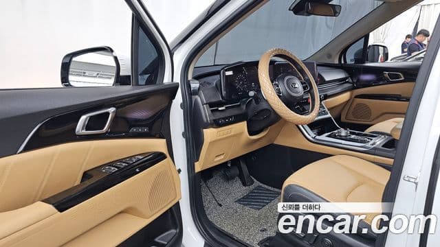 Kia Carnival 2021 — Şəkil 10/20