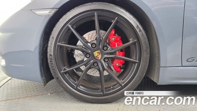 Porsche 718 Cayman 2018 — Şəkil 4/20
