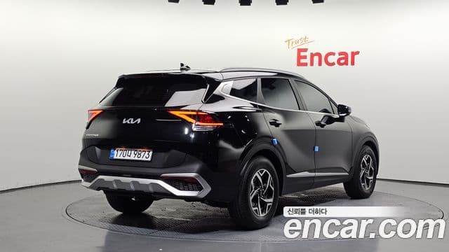 Kia Sportage 2022 — ფოტო 2/20