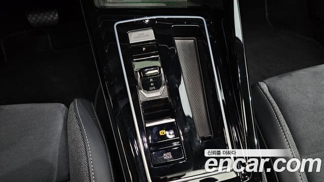 Volkswagen Golf 2025 — ფოტო 9/20