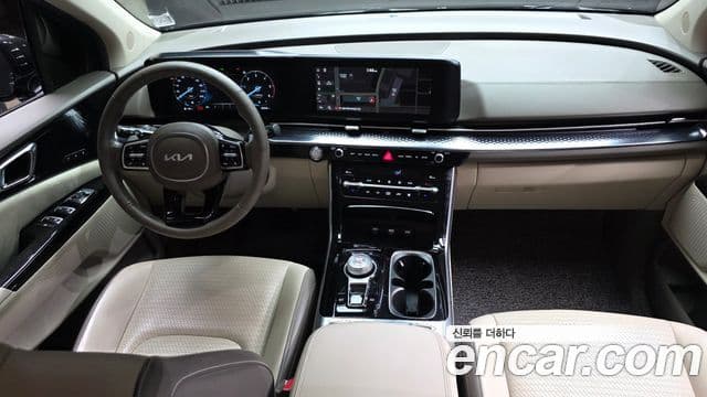 Kia Carnival 2022 — Şəkil 7/20