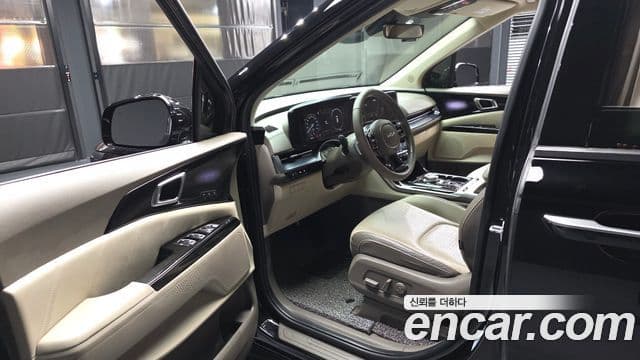 Kia Carnival 2022 — Şəkil 10/20