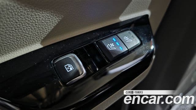 Kia Carnival 2022 — Şəkil 18/20