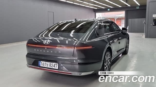 Hyundai Grandeur 2023 — Şəkil 2/18