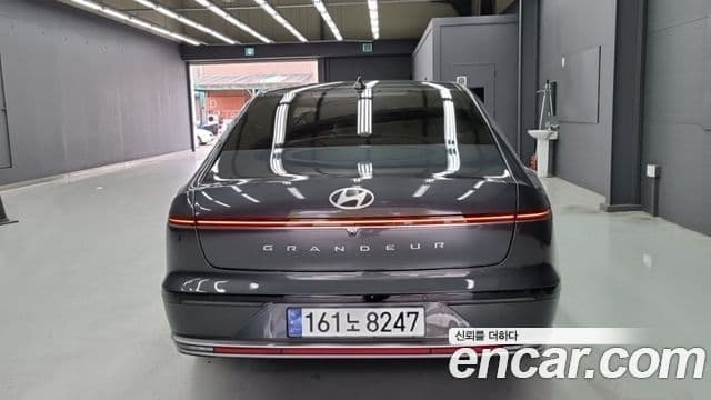 Hyundai Grandeur 2023 — Şəkil 4/18