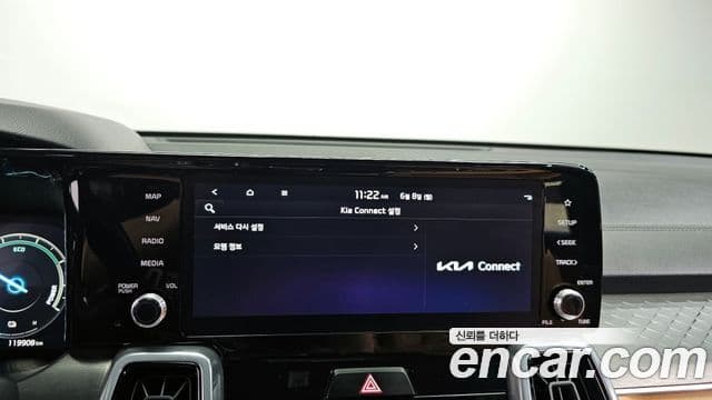 Kia Sorento 2022 — ფოტო 17/30