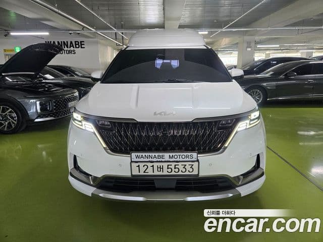Kia Carnival 2023 — Фото 2/19