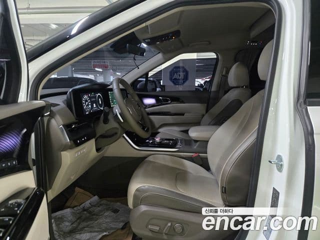 Kia Carnival 2023 — Фото 10/19