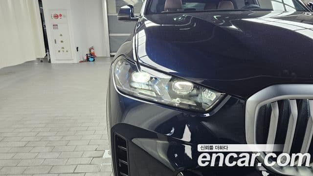 BMW X5 2025 — Photo 17/32