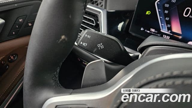 BMW X5 2025 — Photo 13/32