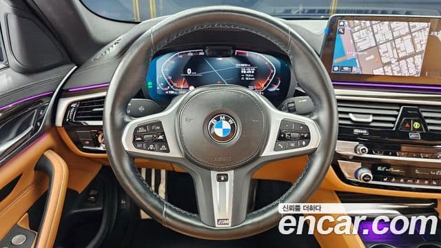 BMW 5 Series 2022 — Şəkil 13/20